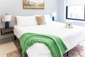 Schreibtisch, Bügeleisen/Bügelbrett, WLAN, Bettwäsche