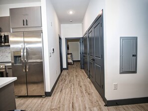 Interior - Explore New York City-20 Minutes Away With Designated Indoor Parking (West New York)