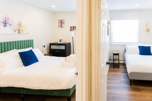 Schreibtisch, Bügeleisen/Bügelbrett, WLAN, Bettwäsche