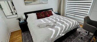 Stylish 2BR • Free Parking • 15 min to MTL