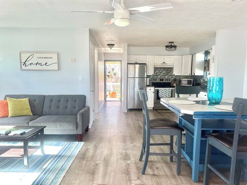 Cozy Waterfront 1bedroom FREE KAYAK and Parking