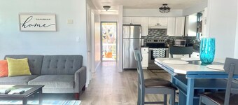 Cozy Waterfront 1bedroom FREE KAYAK and Parking