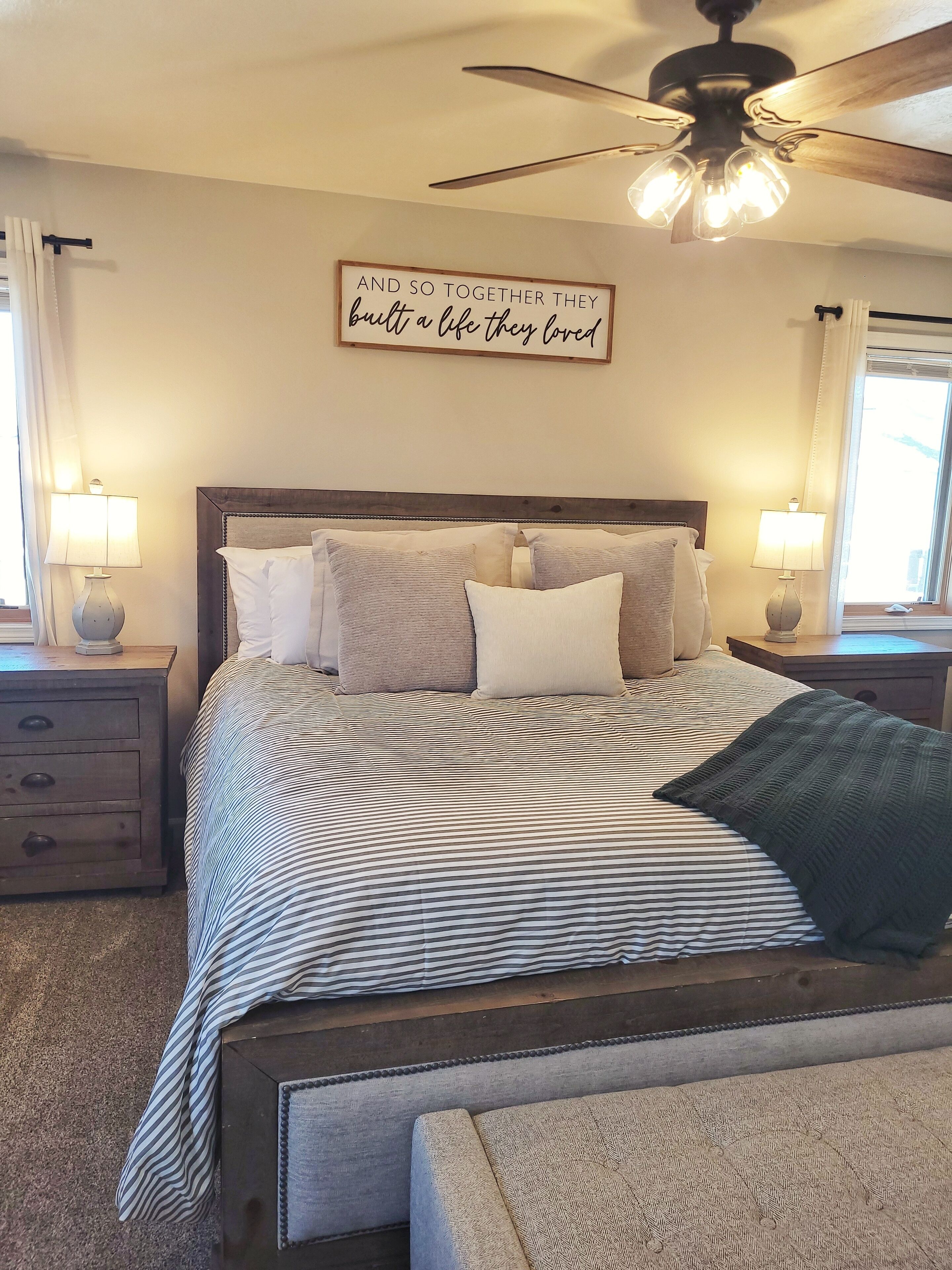 4 bedrooms, desk, travel cot, WiFi