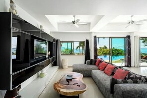 Living area - Villa Fleurie - Luxury 5 Bedrooms with Infinity Pool (Surat Thani)