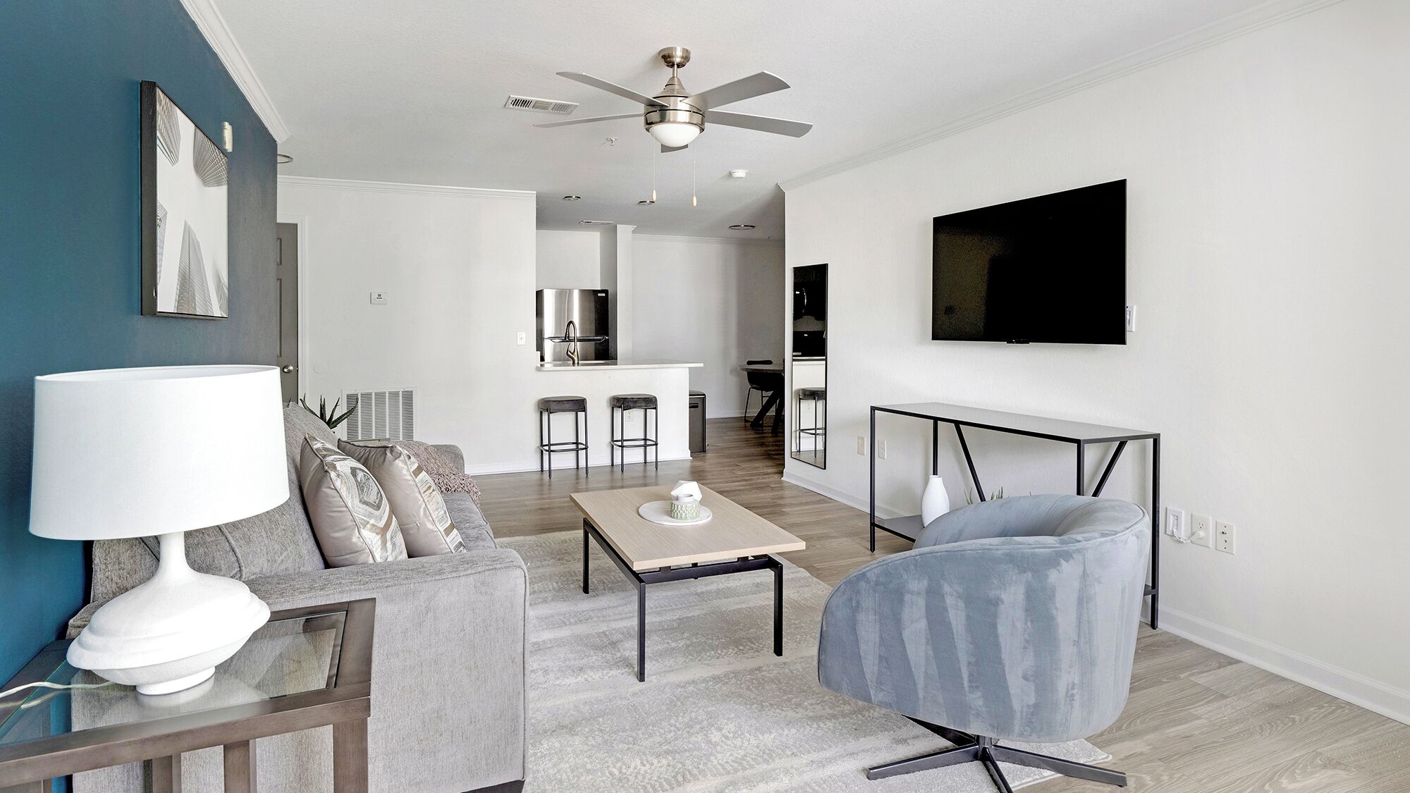 Apartment (2 Bedrooms) | Living area | 50-inch TV with digital channels