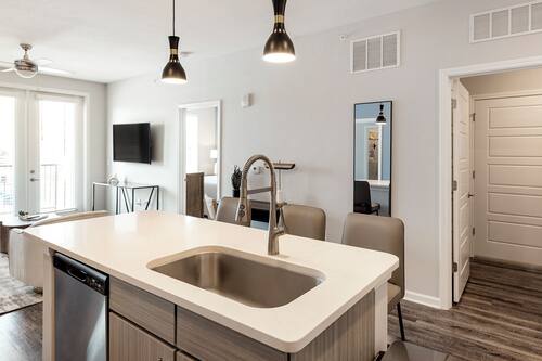 Departamento (2 Bedrooms) | Cocina privada | Refrigerador, microondas, horno y parrilla de estufa