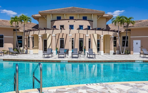 Landing Furnished Apartments - Fort Myers - Heritage Palms