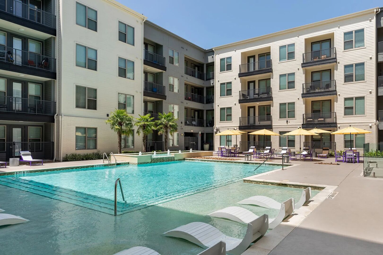 Apartment (2 Bedrooms) | Exterior