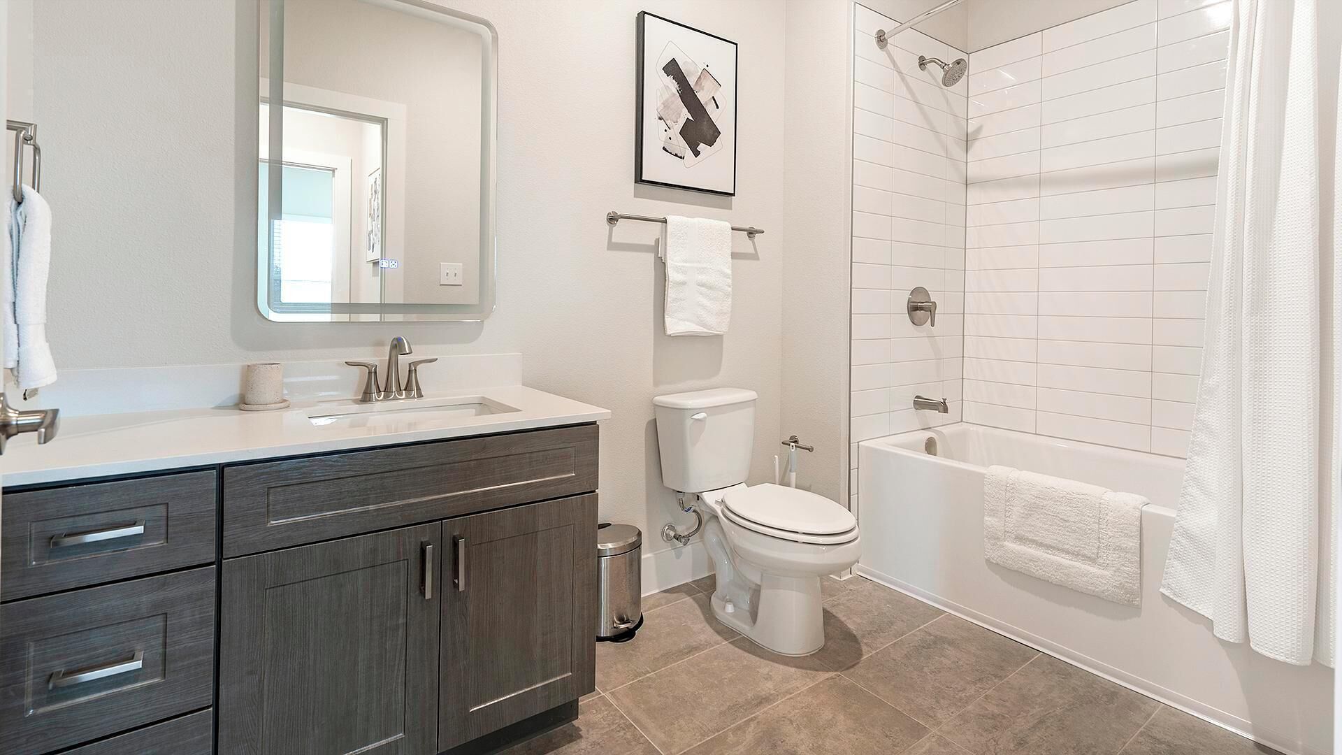 Lägenhet (2 Bedrooms) | Badrum | Badkar