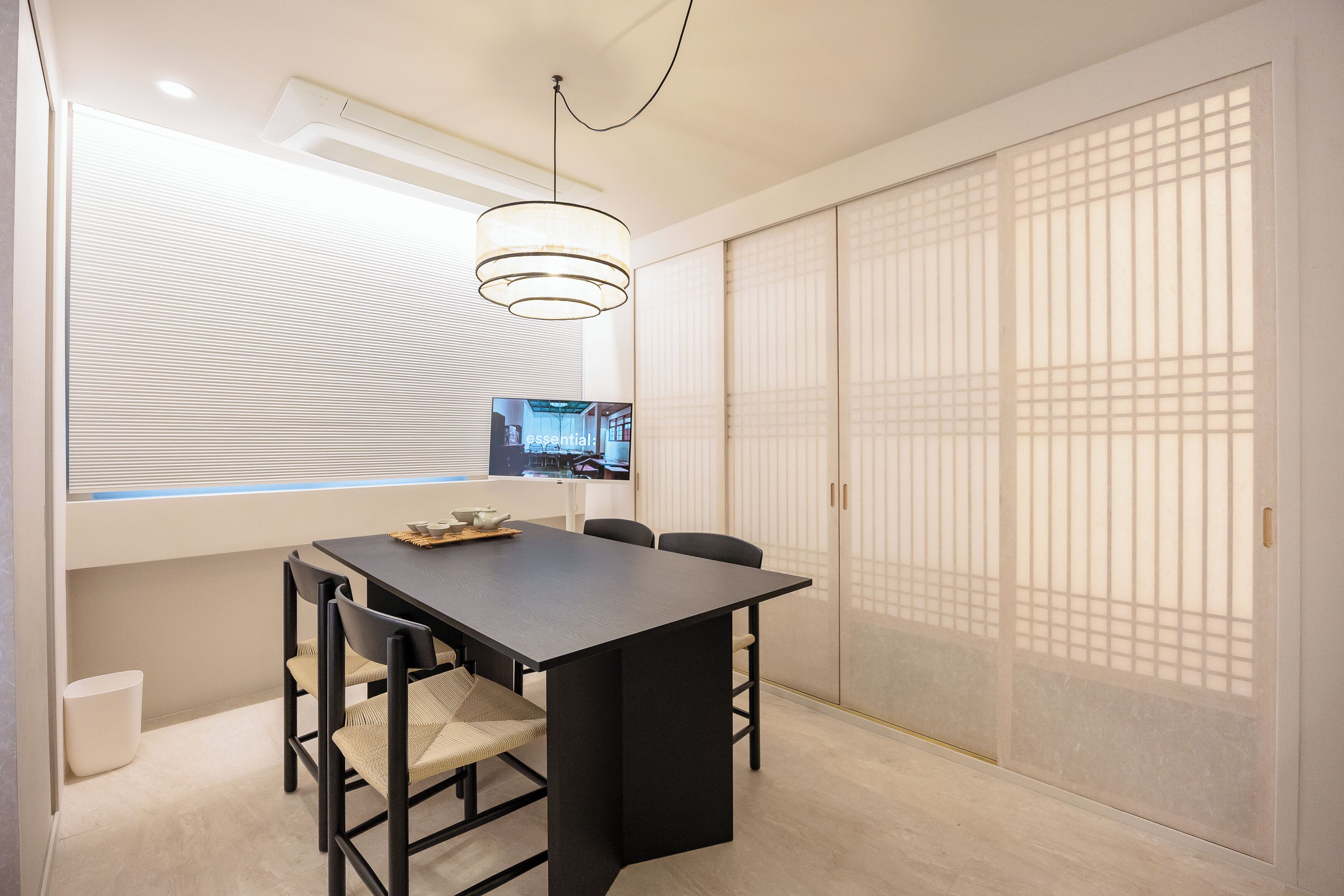 In-room safe, free WiFi