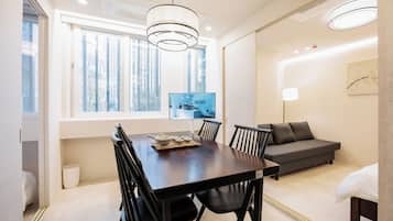 In-room safe, free WiFi