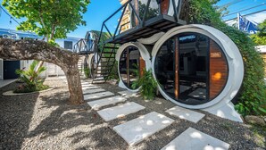 Cylindrical Room with Shared Bathroom | Bathroom - Ozeano Jaco (Jacó)