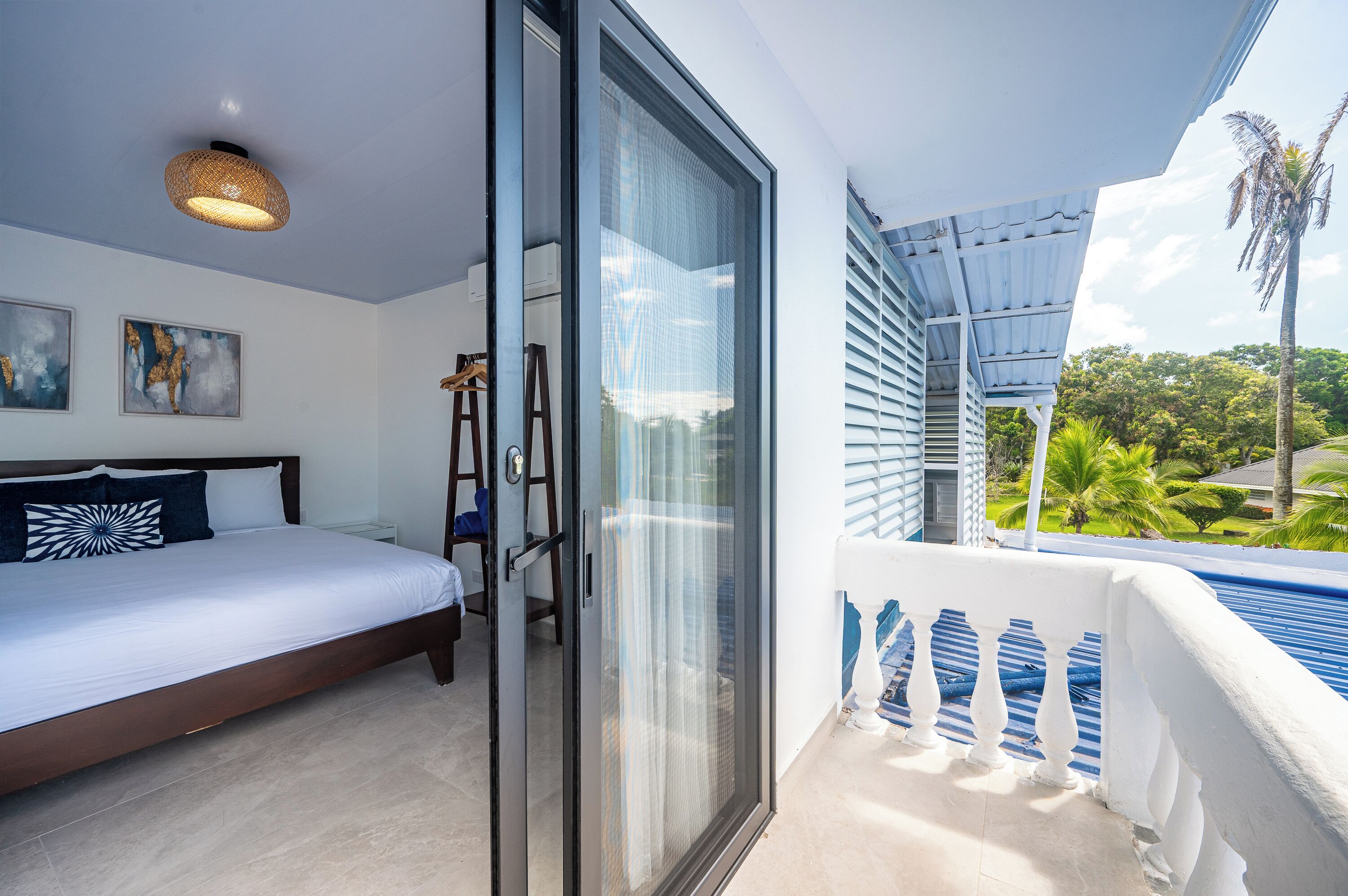 Superior Room, Balcony, Partial Sea View | Free WiFi