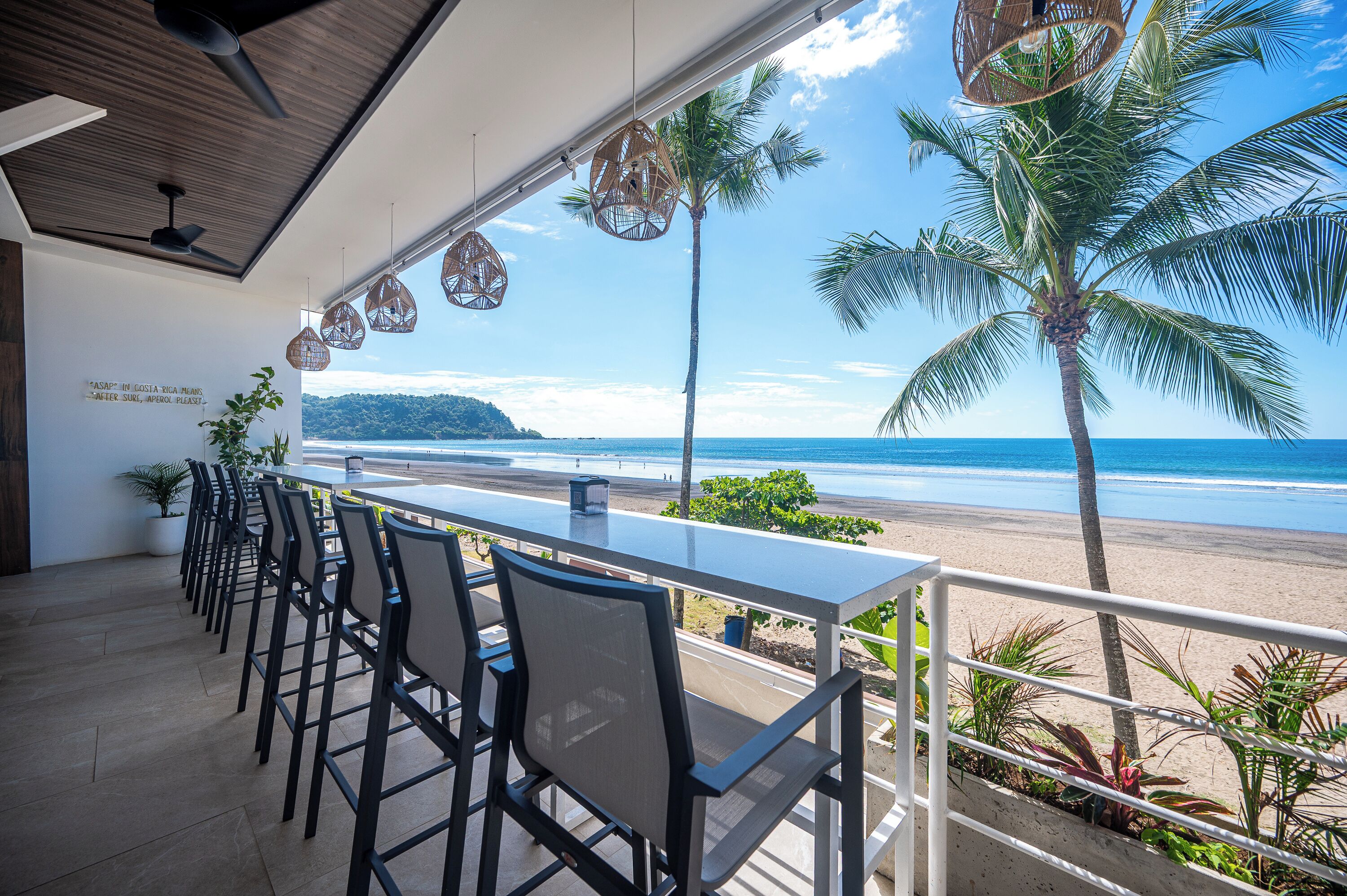 Breakfast, lunch, dinner served; beach views