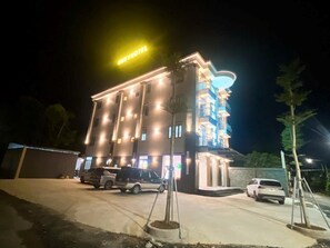 Exterior - Nhu Y Hotel Tay Ninh (Tay Ninh)