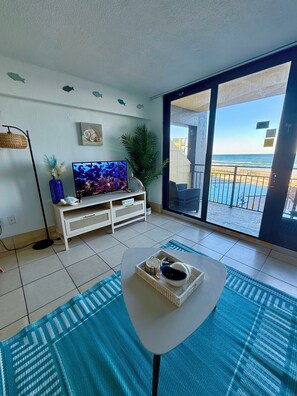 TV - Beachfront Condo in Daytona Beach Shores! (Daytona Beach Shores)