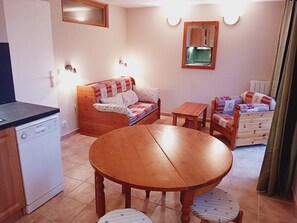 Living area - Holiday Home in Val Cenis for 4 People (Val-Cenis)