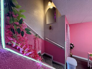 Interior - Pink Palace Cinema Oasis•Cozy Extravaganza•Beach (Gulfport)