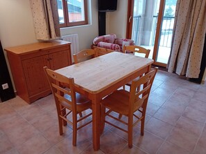 Dining - Apartment in Northern Alps With Balcony (Val-Cenis)