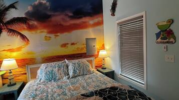 Strykjärn/strykbräda, wi-fi och sängkläder