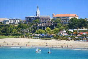 Ubicación cercana a la playa