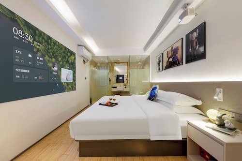 Signature Double Room | Bathroom | Shower, hair dryer, slippers, towels