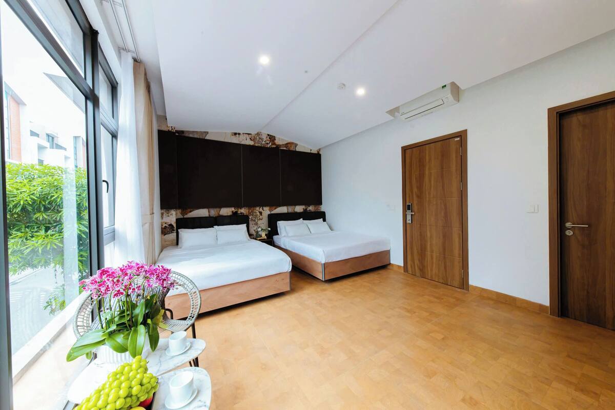 Standard Double Room Single Use, Balcony, City View | Desk, free WiFi