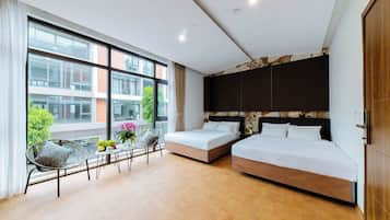 Standard Double or Twin Room, Balcony, City View | Desk, soundproofing, WiFi (free)