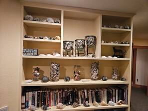 المنشأة من الداخل