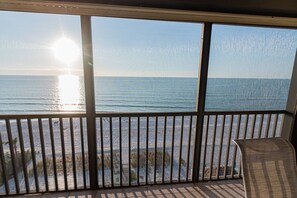 Interior - Admiralty on Gulf Shore Dr. - 6th flr Beachfront Penthouse - Amazing Gulf views & Stunning Sunsets (Naples)