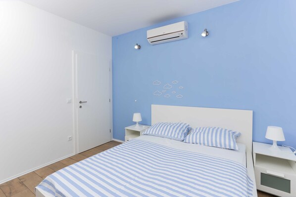 Apartment | 3 bedrooms, iron/ironing board - Apartments Villa Karmen - Two-bedroom Apartment With Balcony and Sea View (Dubrovnik)