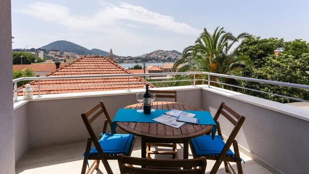 Unclassified image, 1 of 10, button - Apartments Villa Karmen - Two-bedroom Apartment With Balcony and Sea View (Dubrovnik)