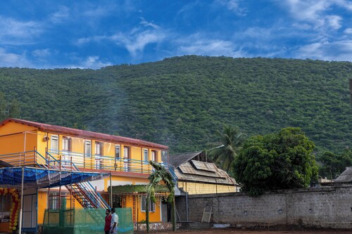 BGF RESIDENCY - LODGE