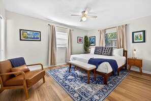 3 bedrooms, iron/ironing board, WiFi, bed sheets - The Terrace Hideaway 3BR WFH, Sleeps 6 (Tampa)