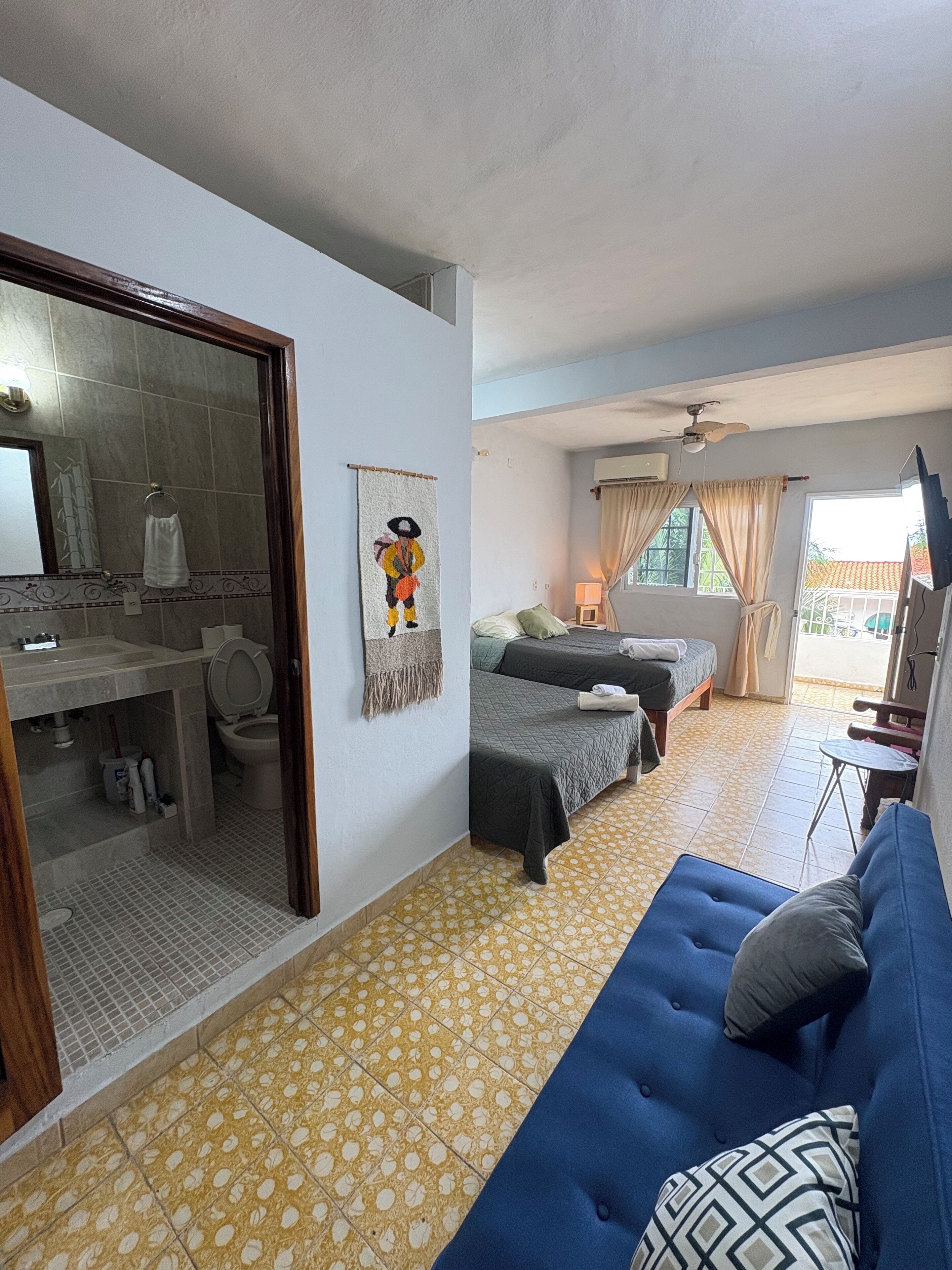 1 makuuhuone, silitysrauta/-lauta, Wi-Fi, vuodevaatteet