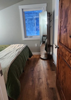 2 chambres, fer et planche à repasser, lit parapluie, Wi-Fi gratuit
