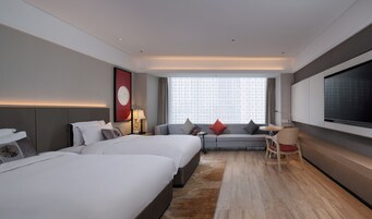 全景双人房 | 高档床上用品、羽绒被、加厚床垫、免费迷你吧物品