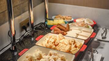 Desayuno buffet incluido todos los días