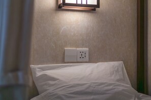 베이직 공용 도미토리, 여성 전용 | 암막 커튼, 다리미/다리미판, 무료 WiFi
