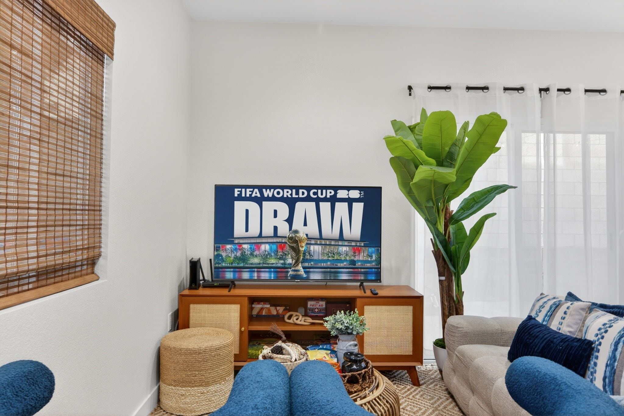 Smart TV, table football, ping pong, books