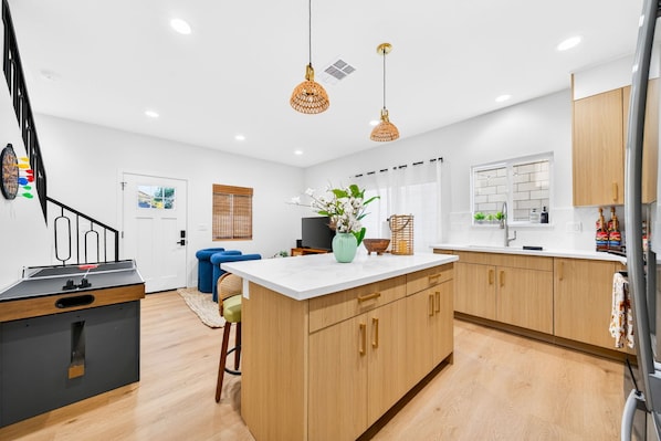 Interior - Stylish Retreat w/ Bowling, Ping Pong & Outdoor (Midway City)