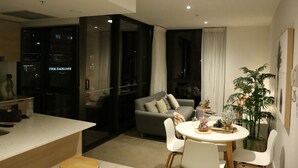 Unclassified image, 3 of 25, button - Broadbeach Stunner Modern and Central w/free parking (Broadbeach)