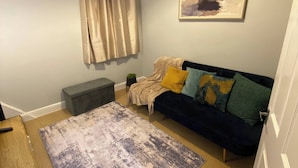 Apartment, 2 Schlafzimmer | Wohnzimmer