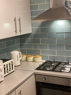 Apartment, 2 Bedrooms | Private kitchen - Apartment in Islington (London)