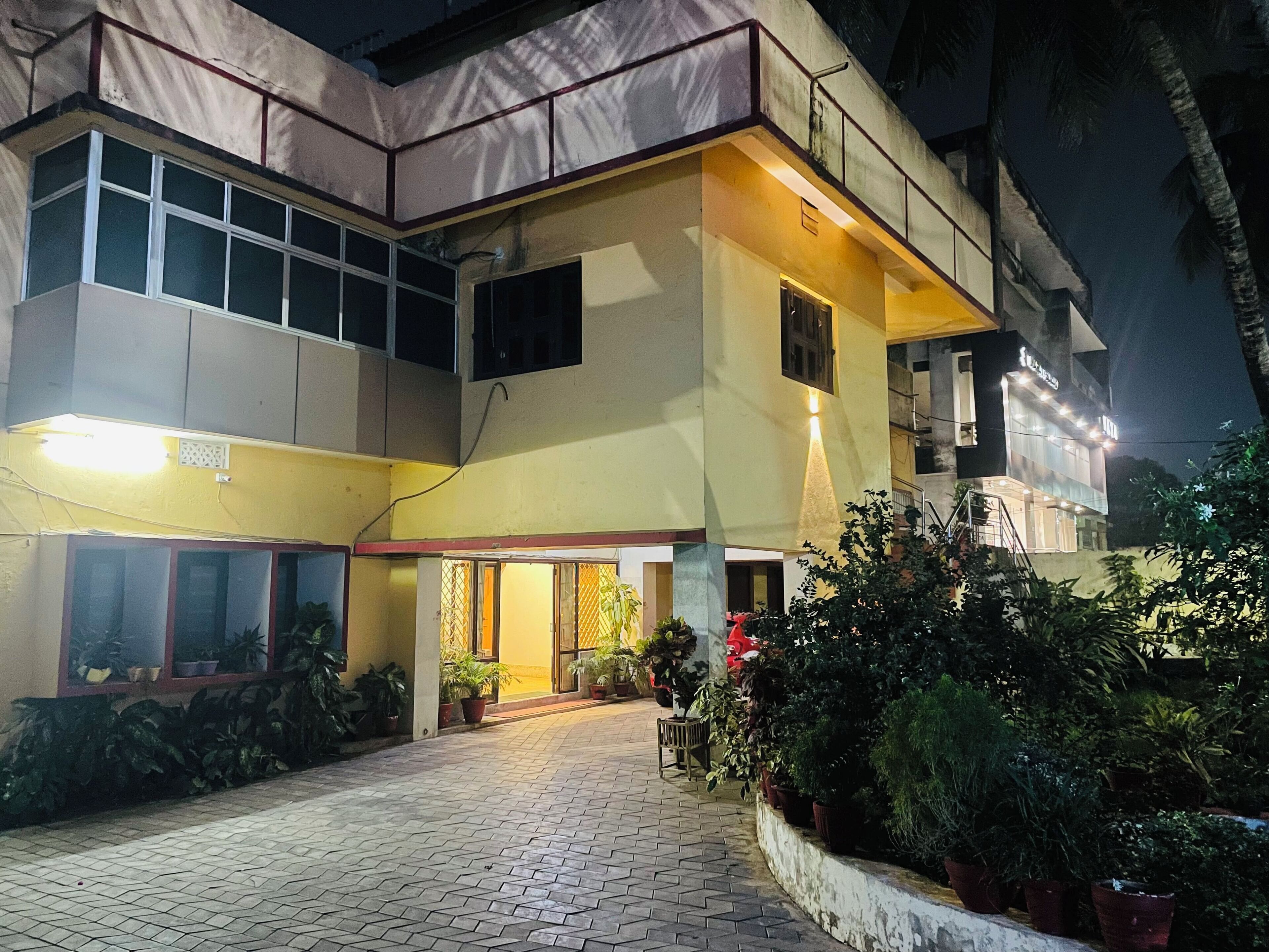 Mặt tiền nơi lưu trú