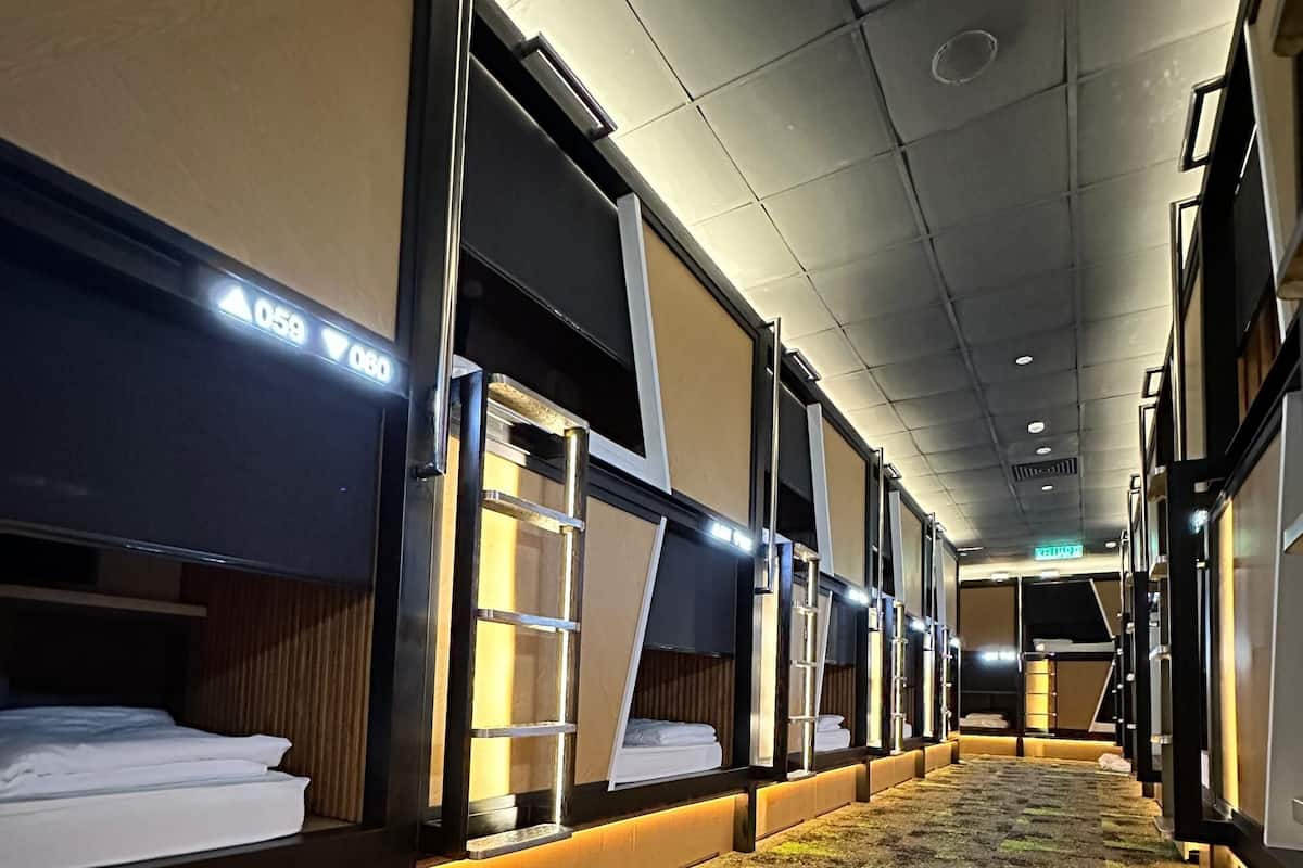 Premium Shared Dormitory | Free WiFi