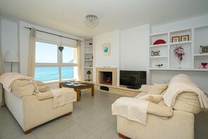 Unclassified image, 5 of 30, button - Alteamar - Altea, Costa Blanca (Altea)