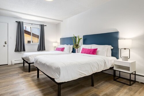 Gateway Suites: Cozy Getaway Near Banff/Canmore