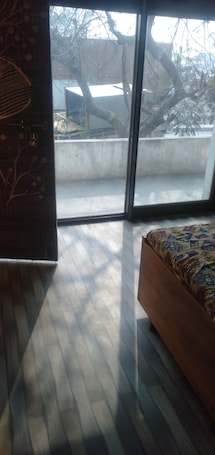 Escritorio y wifi gratis