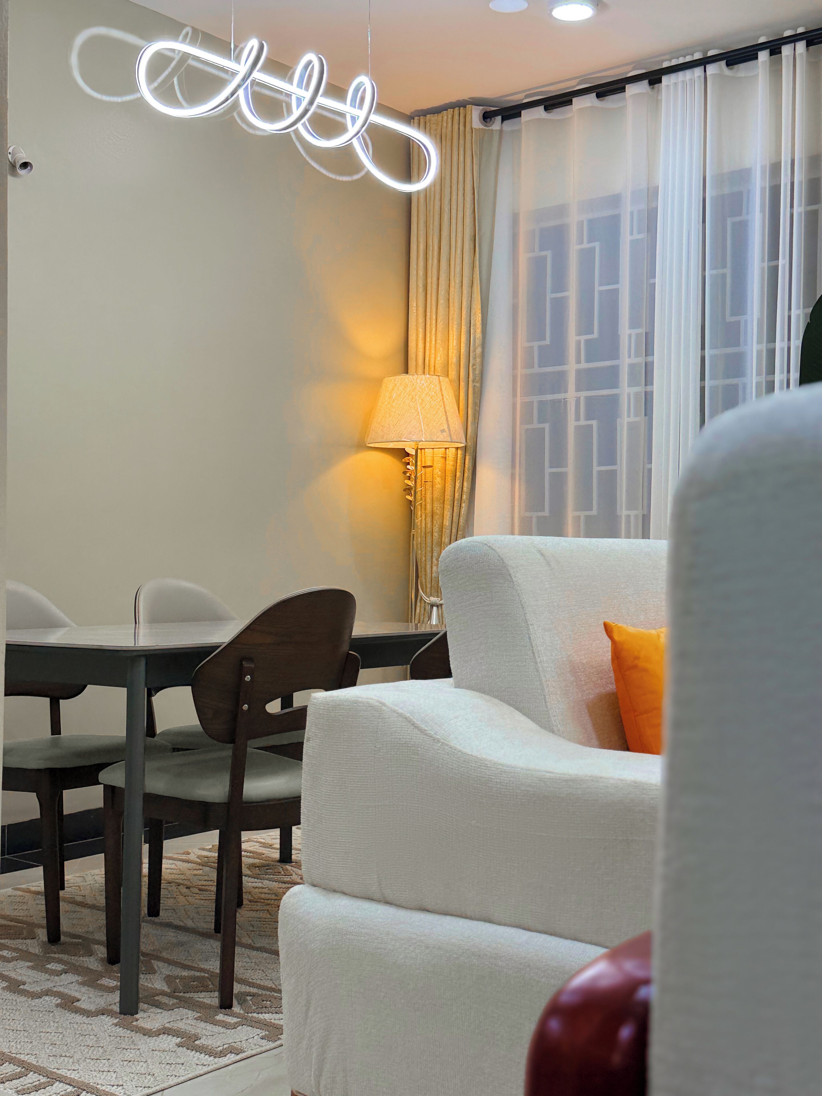 家庭公寓, 阳台, 城市景观 | 起居区